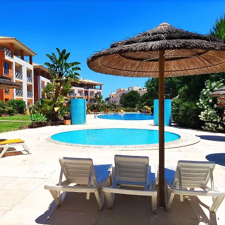 Fabulous Sunny Pool&garden By Becherish Apartamento *