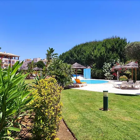 Appartement Fabulous Sunny Pool&garden By Becherish