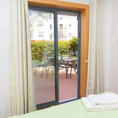 Appartement Fabulous Sunny Pool&garden By Becherish *