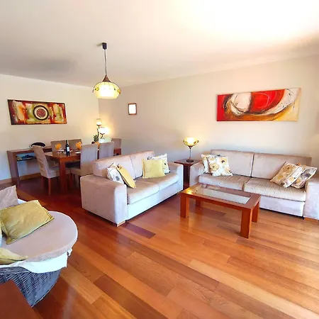 Fabulous Sunny Pool&garden By Becherish Apartment