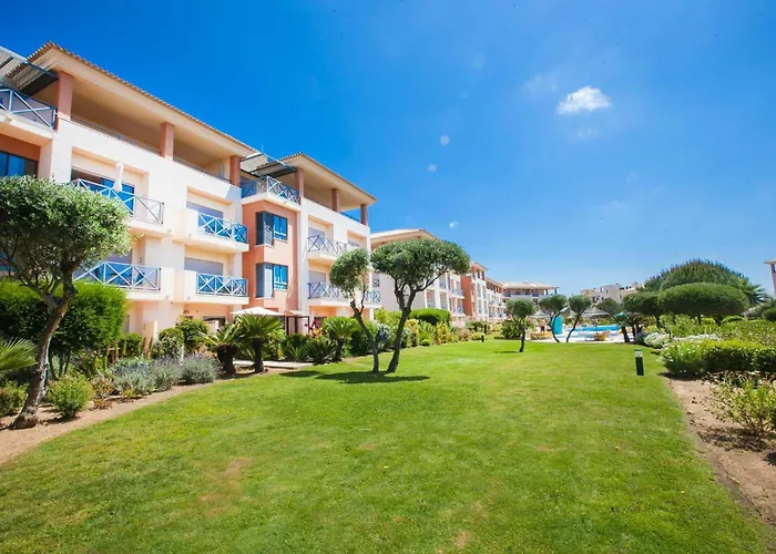 Fabulous Sunny Pool&garden By Becherish * Albufeira