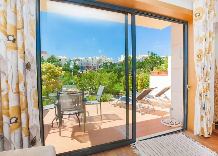 Fabulous Sunny Pool&garden By Becherish Appartamento Albufeira